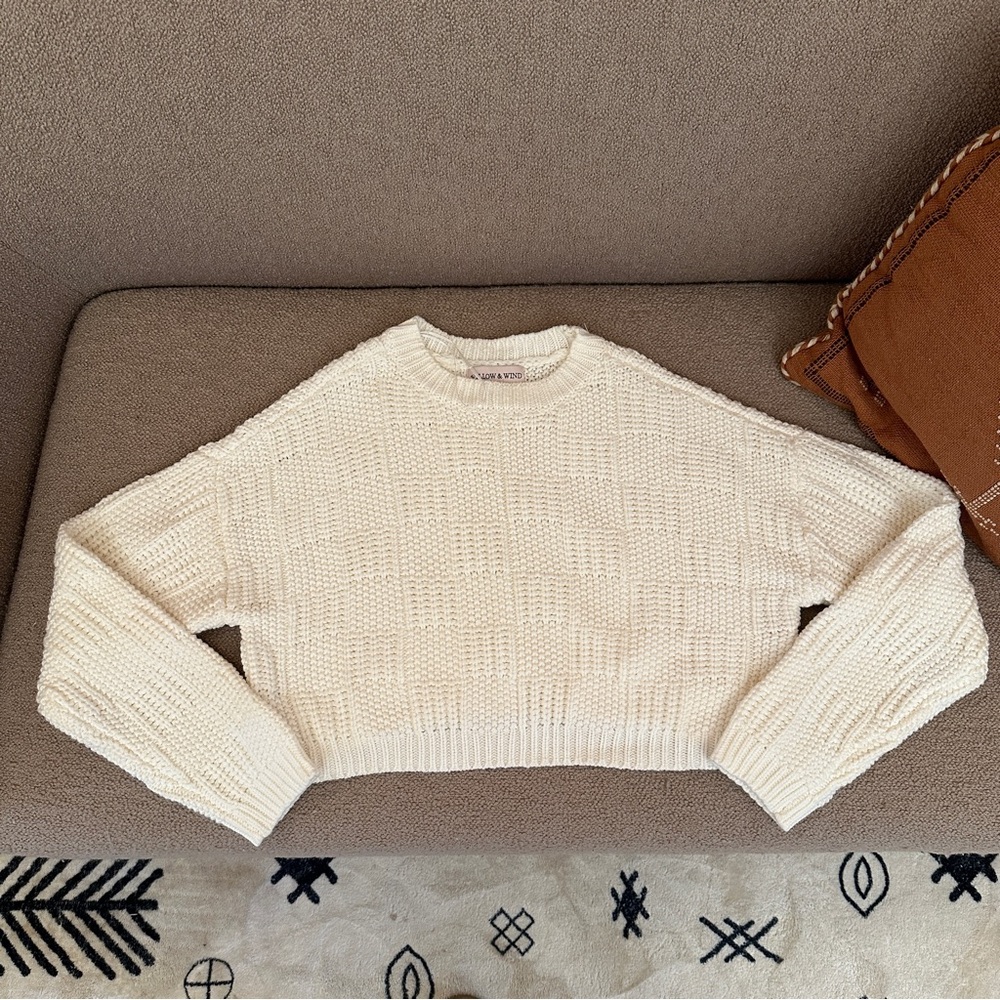 Boutique cropped white cotton sweater
